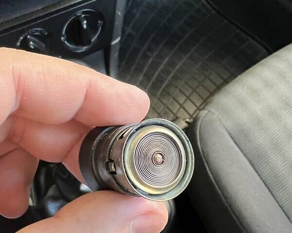 Сірий Шкода Октавія, об'ємом двигуна 1.6 л та пробігом 162 тис. км за 6300 $, фото 70 на Automoto.ua