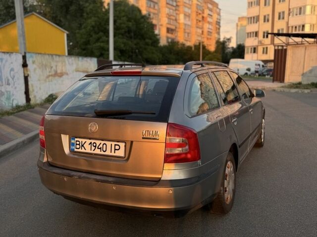 Сірий Шкода Октавія, об'ємом двигуна 1.6 л та пробігом 205 тис. км за 4850 $, фото 5 на Automoto.ua