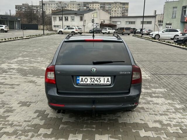 Серый Шкода Октавия, объемом двигателя 1.8 л и пробегом 268 тыс. км за 5500 $, фото 4 на Automoto.ua