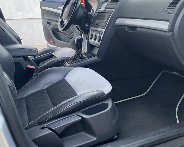 Серый Шкода Октавия, объемом двигателя 2.02 л и пробегом 318 тыс. км за 6200 $, фото 4 на Automoto.ua