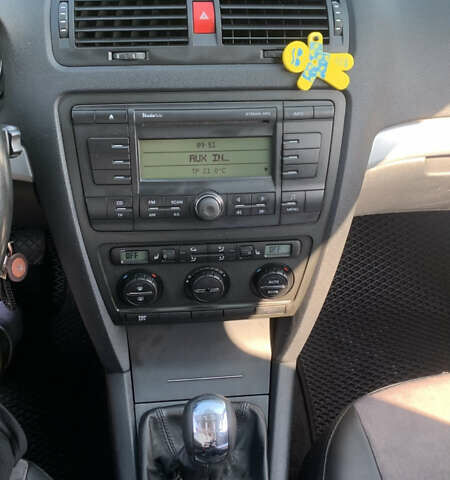 Сірий Шкода Октавія, об'ємом двигуна 1.6 л та пробігом 236 тис. км за 6900 $, фото 20 на Automoto.ua