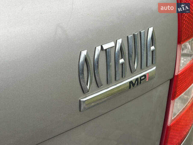 Серый Шкода Октавия, объемом двигателя 1.6 л и пробегом 256 тыс. км за 6850 $, фото 20 на Automoto.ua