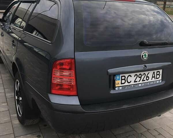 Шкода Октавія 2008 у Радехове на Automoto.ua Сірий Шкода Октавія, об'ємом двигуна 1.6 л та пробігом 280 тис. км за 5000 $, фото 3 на Automoto.ua