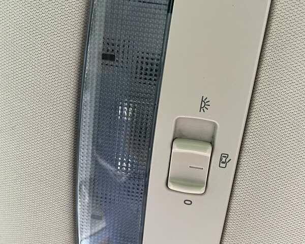 Сірий Шкода Октавія, об'ємом двигуна 1.8 л та пробігом 221 тис. км за 7899 $, фото 24 на Automoto.ua