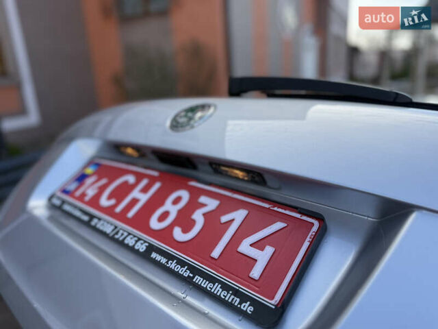 Сірий Шкода Октавія, об'ємом двигуна 1.6 л та пробігом 214 тис. км за 6950 $, фото 32 на Automoto.ua