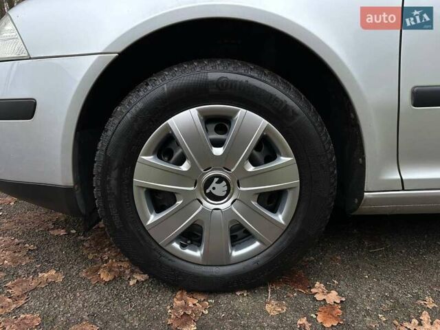 Сірий Шкода Октавія, об'ємом двигуна 1.6 л та пробігом 183 тис. км за 6950 $, фото 19 на Automoto.ua