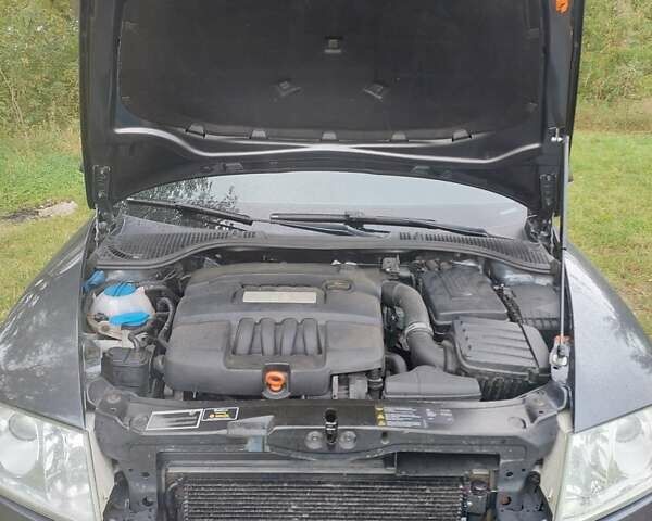 Сірий Шкода Октавія, об'ємом двигуна 1.6 л та пробігом 184 тис. км за 8000 $, фото 28 на Automoto.ua