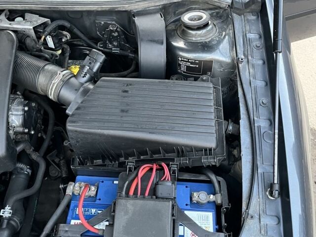 Серый Шкода Октавия, объемом двигателя 1.9 л и пробегом 407 тыс. км за 6500 $, фото 4 на Automoto.ua