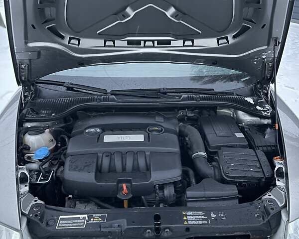 Серый Шкода Октавия, объемом двигателя 1.6 л и пробегом 240 тыс. км за 6700 $, фото 23 на Automoto.ua