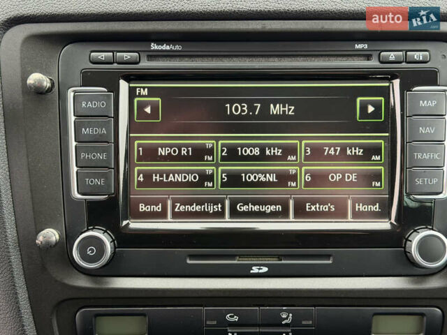 Сірий Шкода Октавія, об'ємом двигуна 1.6 л та пробігом 201 тис. км за 7599 $, фото 51 на Automoto.ua