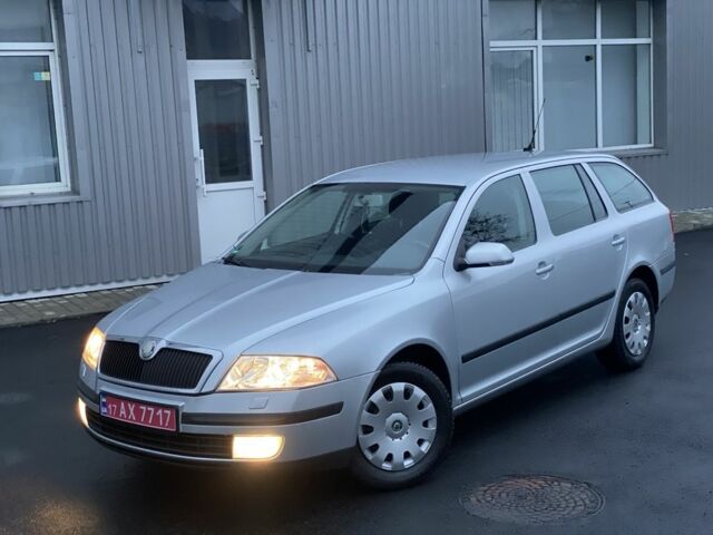 Серый Шкода Октавия, объемом двигателя 1.6 л и пробегом 197 тыс. км за 5999 $, фото 4 на Automoto.ua