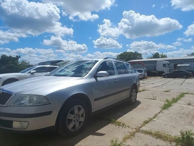 Серый Шкода Октавия, объемом двигателя 1.9 л и пробегом 358 тыс. км за 6500 $, фото 3 на Automoto.ua