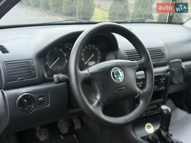 Серый Шкода Октавия, объемом двигателя 1.6 л и пробегом 218 тыс. км за 6000 $, фото 21 на Automoto.ua