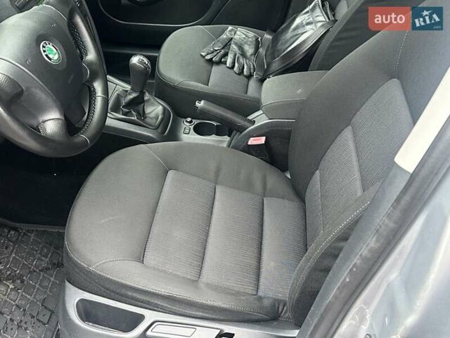 Сірий Шкода Октавія, об'ємом двигуна 2 л та пробігом 192 тис. км за 7199 $, фото 21 на Automoto.ua