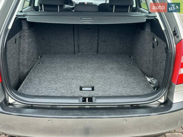 Серый Шкода Октавия, объемом двигателя 1.6 л и пробегом 256 тыс. км за 6850 $, фото 19 на Automoto.ua