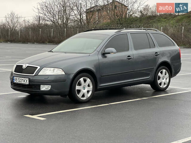 Сірий Шкода Октавія, об'ємом двигуна 1.6 л та пробігом 231 тис. км за 8250 $, фото 1 на Automoto.ua