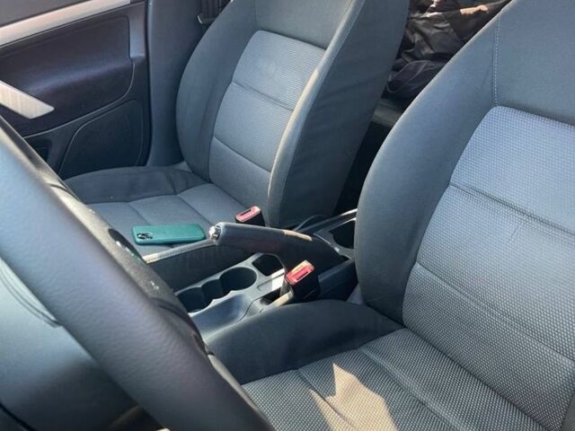 Серый Шкода Октавия, объемом двигателя 1.6 л и пробегом 3 тыс. км за 4900 $, фото 6 на Automoto.ua