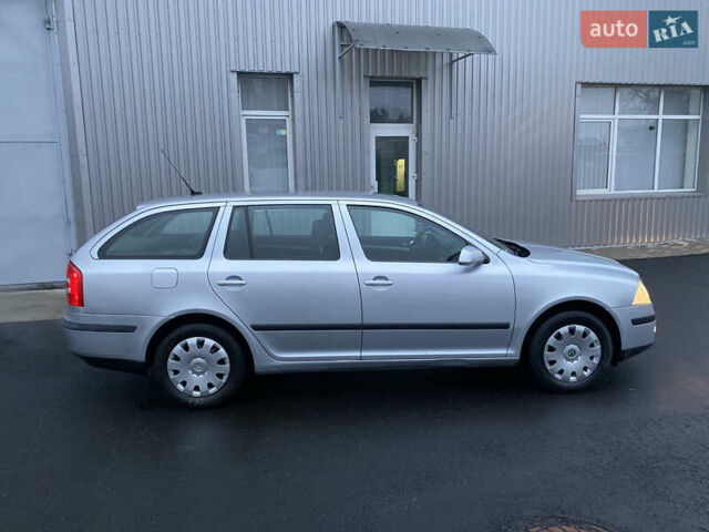 Серый Шкода Октавия, объемом двигателя 1.6 л и пробегом 197 тыс. км за 5999 $, фото 7 на Automoto.ua