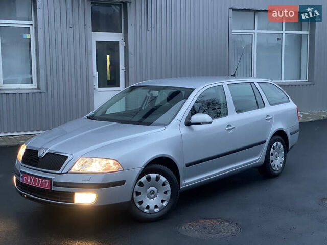 Серый Шкода Октавия, объемом двигателя 1.6 л и пробегом 197 тыс. км за 5999 $, фото 10 на Automoto.ua