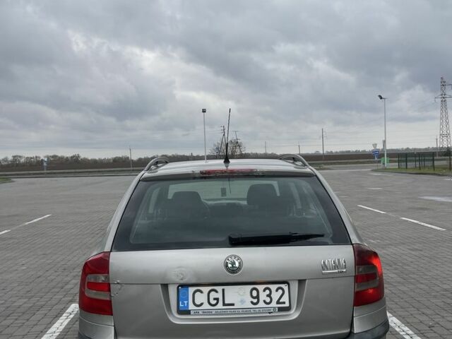 Шкода Октавия 2008 в Пирятине на Automoto.ua Серый Шкода Октавия, объемом двигателя 1.9 л и пробегом 400 тыс. км за 1700 $, фото 5 на Automoto.ua