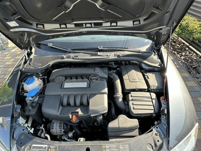 Серый Шкода Октавия, объемом двигателя 1.6 л и пробегом 252 тыс. км за 6850 $, фото 7 на Automoto.ua