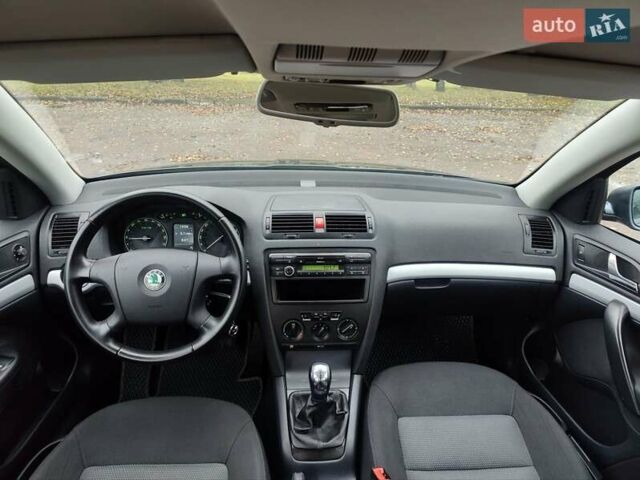 Сірий Шкода Октавія, об'ємом двигуна 1.9 л та пробігом 240 тис. км за 6800 $, фото 30 на Automoto.ua