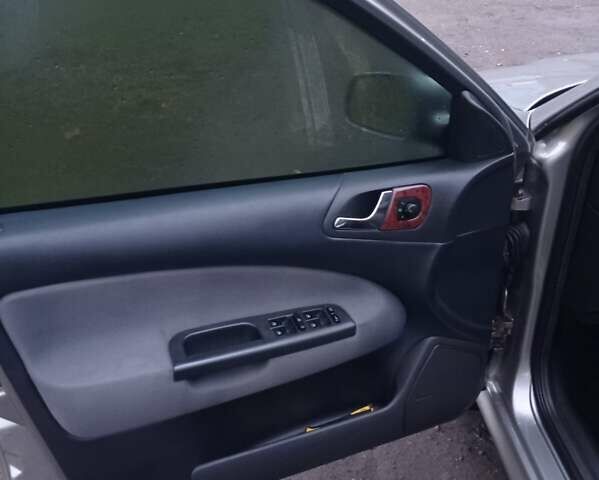 Сірий Шкода Октавія, об'ємом двигуна 1.9 л та пробігом 230 тис. км за 6000 $, фото 8 на Automoto.ua