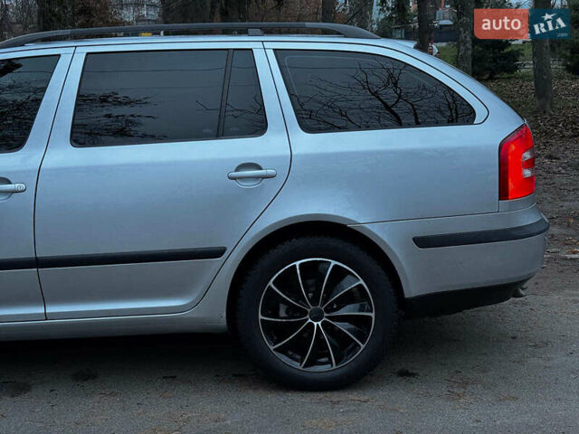 Серый Шкода Октавия, объемом двигателя 2 л и пробегом 338 тыс. км за 6890 $, фото 9 на Automoto.ua