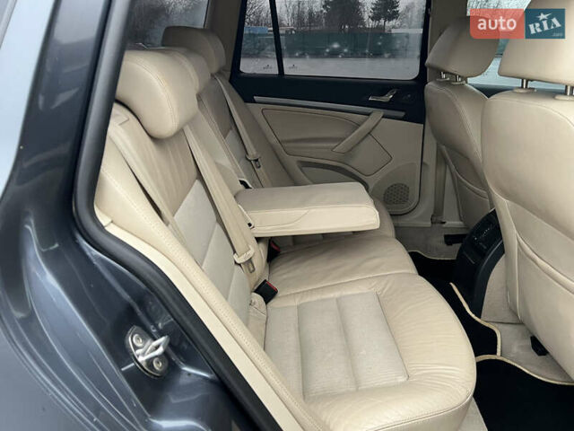 Сірий Шкода Октавія, об'ємом двигуна 1.6 л та пробігом 231 тис. км за 8250 $, фото 17 на Automoto.ua