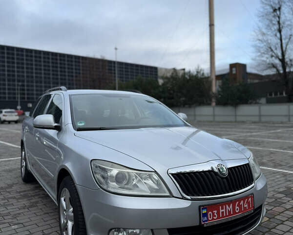 Сірий Шкода Октавія, об'ємом двигуна 1.4 л та пробігом 182 тис. км за 6250 $, фото 9 на Automoto.ua
