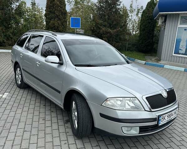 Сірий Шкода Октавія, об'ємом двигуна 1.97 л та пробігом 239 тис. км за 7000 $, фото 9 на Automoto.ua