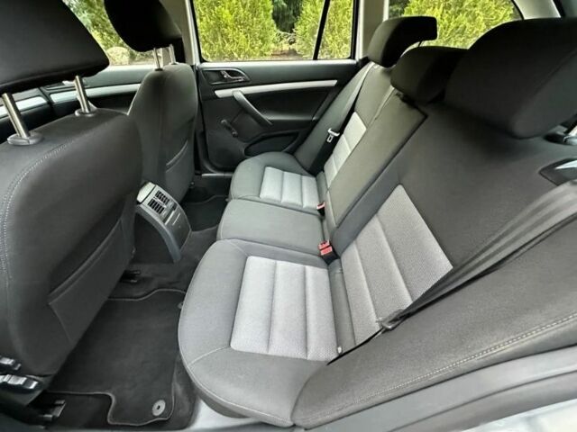 Сірий Шкода Октавія, об'ємом двигуна 1.6 л та пробігом 151 тис. км за 4399 $, фото 15 на Automoto.ua