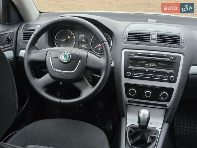 Сірий Шкода Октавія, об'ємом двигуна 1.9 л та пробігом 180 тис. км за 6700 $, фото 14 на Automoto.ua