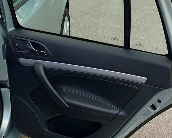 Сірий Шкода Октавія, об'ємом двигуна 1.8 л та пробігом 230 тис. км за 7100 $, фото 43 на Automoto.ua