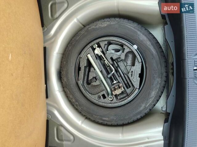 Сірий Шкода Октавія, об'ємом двигуна 1.6 л та пробігом 195 тис. км за 7800 $, фото 41 на Automoto.ua