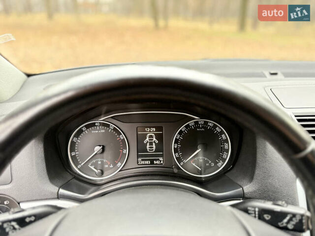 Серый Шкода Октавия, объемом двигателя 1.8 л и пробегом 220 тыс. км за 8200 $, фото 19 на Automoto.ua
