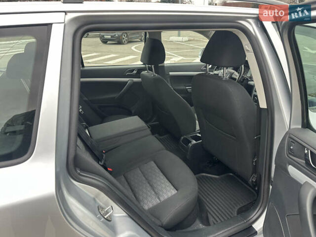 Серый Шкода Октавия, объемом двигателя 1.6 л и пробегом 168 тыс. км за 7250 $, фото 11 на Automoto.ua