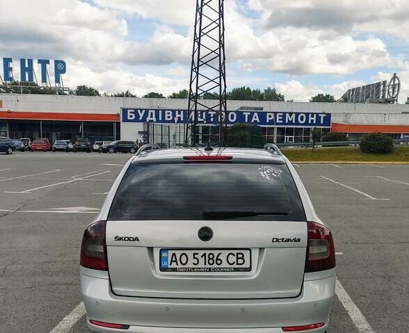 Сірий Шкода Октавія, об'ємом двигуна 2 л та пробігом 370 тис. км за 7300 $, фото 9 на Automoto.ua