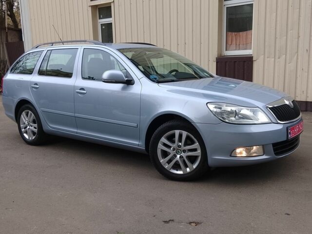 Сірий Шкода Октавія, об'ємом двигуна 0 л та пробігом 205 тис. км за 7100 $, фото 2 на Automoto.ua