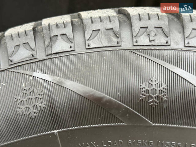 Серый Шкода Октавия, объемом двигателя 1.6 л и пробегом 205 тыс. км за 4750 $, фото 38 на Automoto.ua