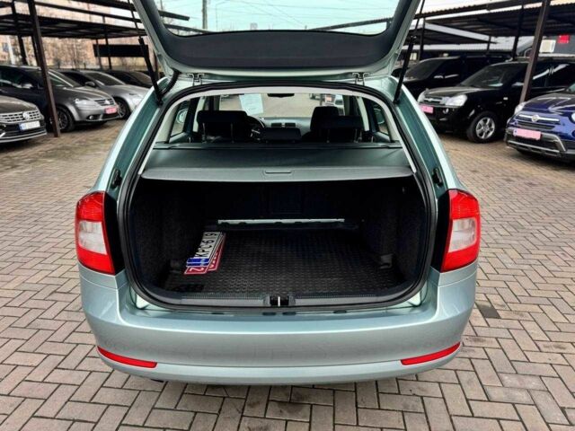 Серый Шкода Октавия, объемом двигателя 1.4 л и пробегом 229 тыс. км за 8000 $, фото 8 на Automoto.ua