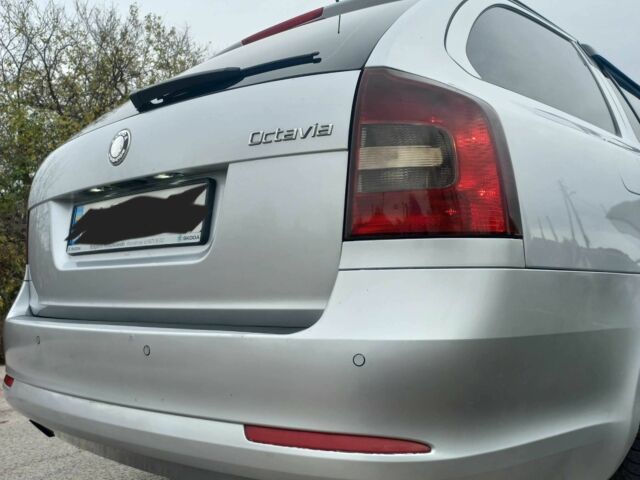 Шкода Октавия 2009 в Лубнах на Automoto.ua Серый Шкода Октавия, объемом двигателя 2 л и пробегом 319 тыс. км за 7800 $, фото 3 на Automoto.ua
