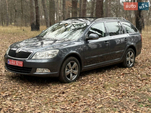 Серый Шкода Октавия, объемом двигателя 1.8 л и пробегом 220 тыс. км за 8200 $, фото 7 на Automoto.ua