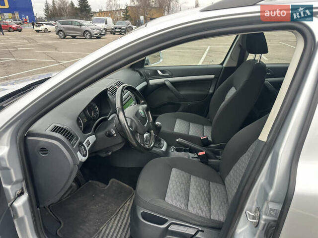 Серый Шкода Октавия, объемом двигателя 1.6 л и пробегом 168 тыс. км за 7250 $, фото 19 на Automoto.ua
