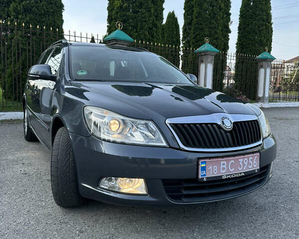 Серый Шкода Октавия, объемом двигателя 1.4 л и пробегом 291 тыс. км за 5950 $, фото 2 на Automoto.ua