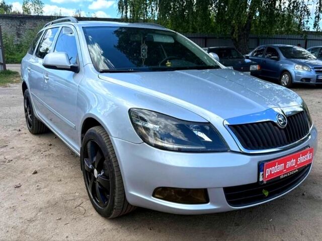 Сірий Шкода Октавія, об'ємом двигуна 1.6 л та пробігом 307 тис. км за 7700 $, фото 1 на Automoto.ua