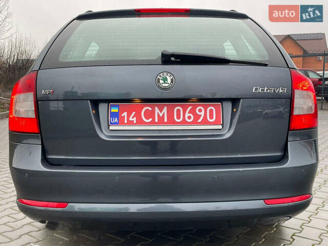 Серый Шкода Октавия, объемом двигателя 1.6 л и пробегом 181 тыс. км за 8999 $, фото 112 на Automoto.ua