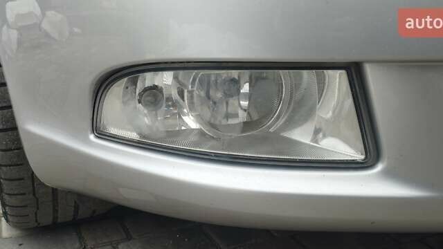 Серый Шкода Октавия, объемом двигателя 1.8 л и пробегом 215 тыс. км за 8000 $, фото 14 на Automoto.ua