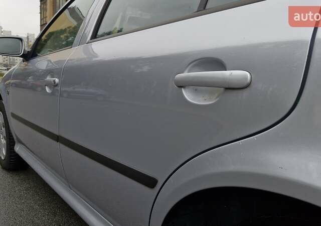 Сірий Шкода Октавія, об'ємом двигуна 1.6 л та пробігом 173 тис. км за 6799 $, фото 5 на Automoto.ua