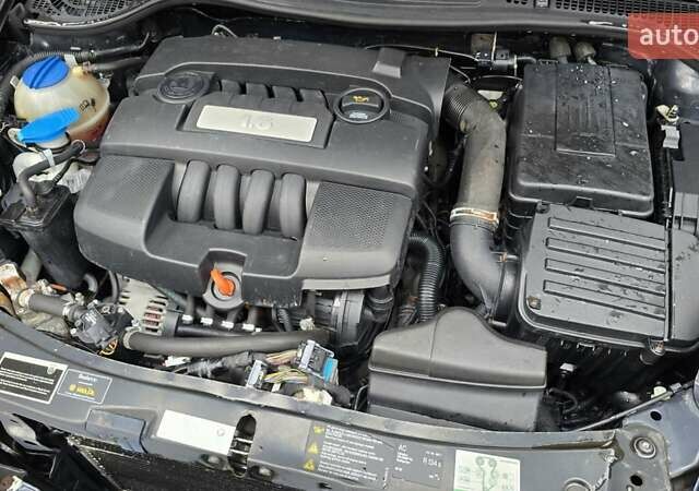 Сірий Шкода Октавія, об'ємом двигуна 1.6 л та пробігом 217 тис. км за 7150 $, фото 8 на Automoto.ua